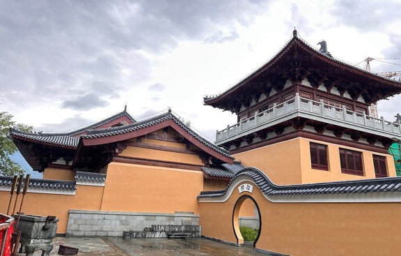 寺院加固装修与布局，鸟瞰图，加固寺院建筑基础