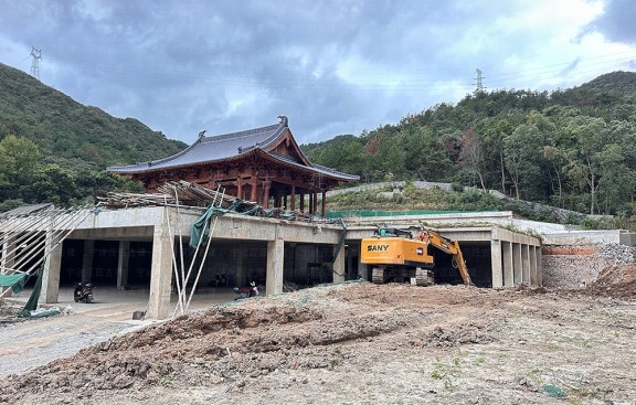 古建筑走兽设计，屋脊上排列的小兽装饰与寓意说明