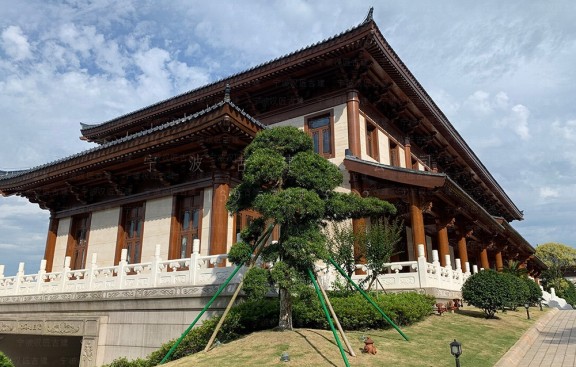 广州古建设计机构，承接广州仿古寺院建筑规划布局与施工图设计