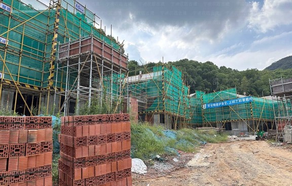 完成宫观施工图，并出具道观设计效果图及预算清单