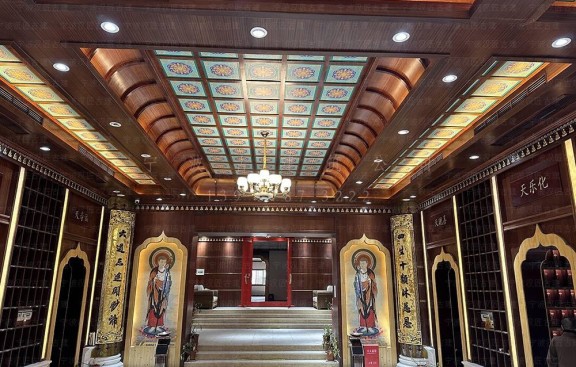 制作道观焕新施工图，并出具鸟瞰图预算，焕新道教建筑风貌