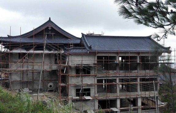 寺院布局绿化植被，美化环境提升生态效益