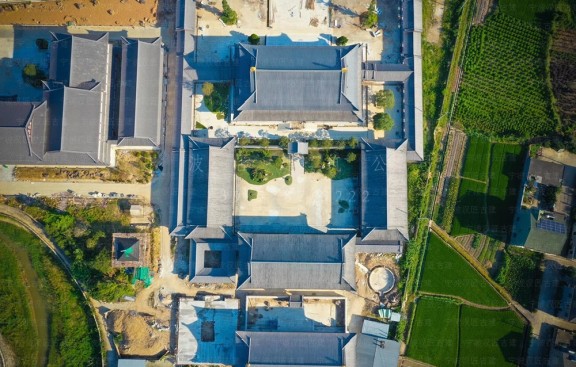 提供宫观改造平面图和效果图，装修预算，改造道教建筑内部