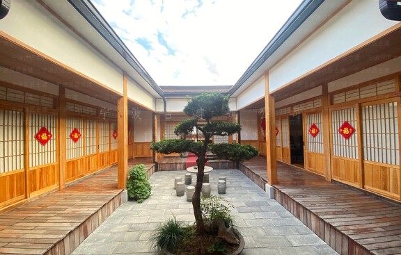 从道观布局到装修效果，出具全套施工图及改造方案，重塑道教建筑空间