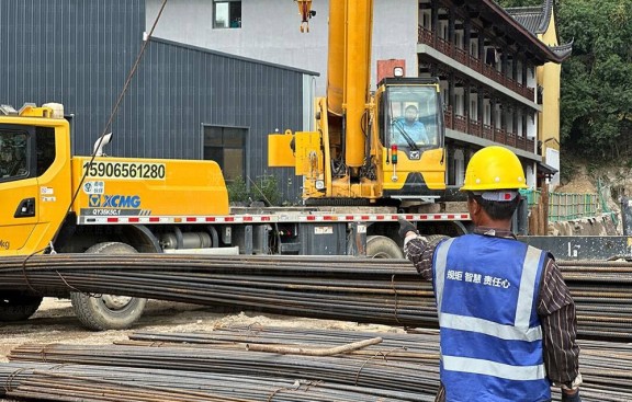 寺院大雄宝殿装修，核心殿堂的庄严布置与标准规范