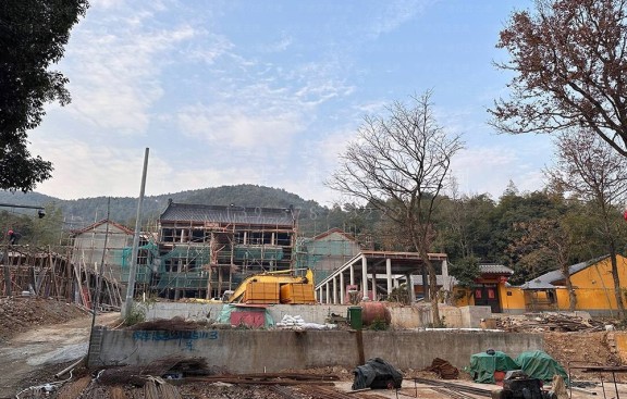 提供宫观翻新装修方案，附带鸟瞰图预算，翻新道教建筑外观