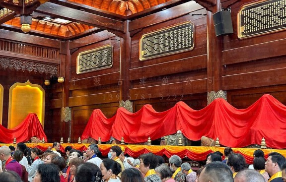 古建筑海马走兽，屋脊上的海马形小兽装饰特点