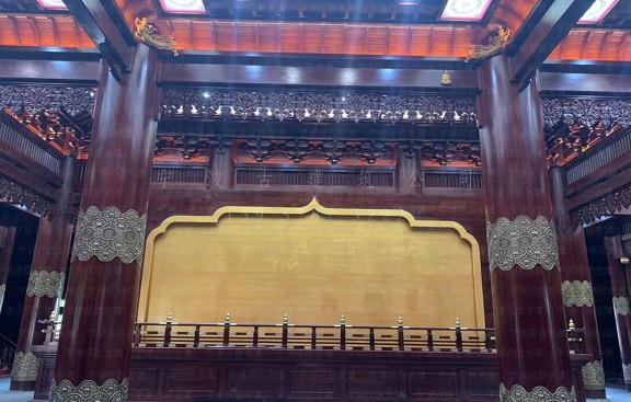 古建筑门槛设计，门框下部的横木构造特点