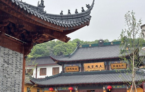 寺院改造项目整体布局与施工图设计，出具预算书，融合寺院建筑理念